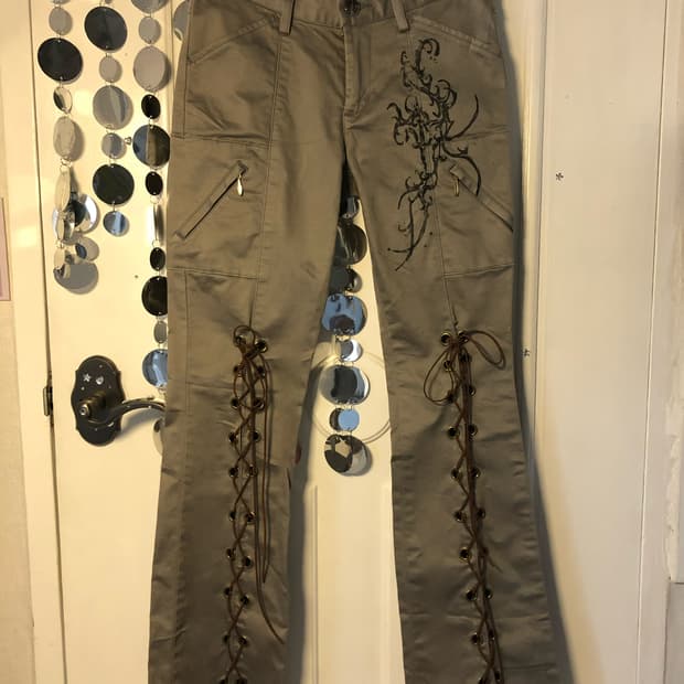 gothic punk eyelet pt