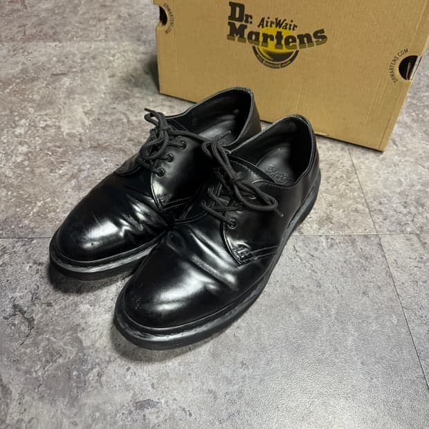 닥터마틴 1461 모노 270
