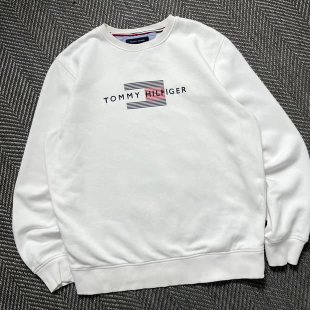 타미힐피거 스펠아웃 빅로고 화이트 맨투맨 y 5058