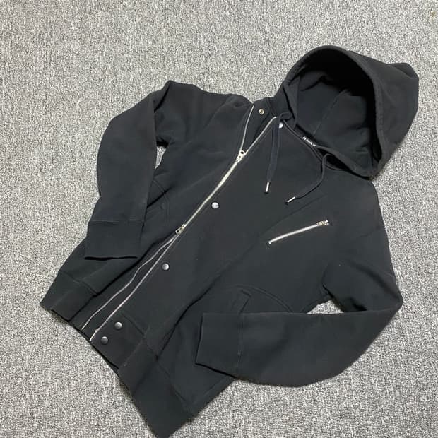 파이널홈 후드집업