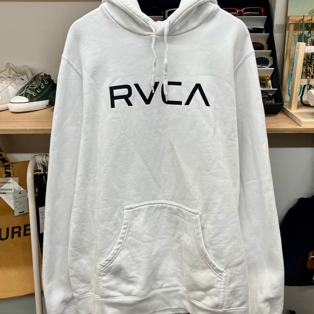 [105] RVCA 루카 후드티 