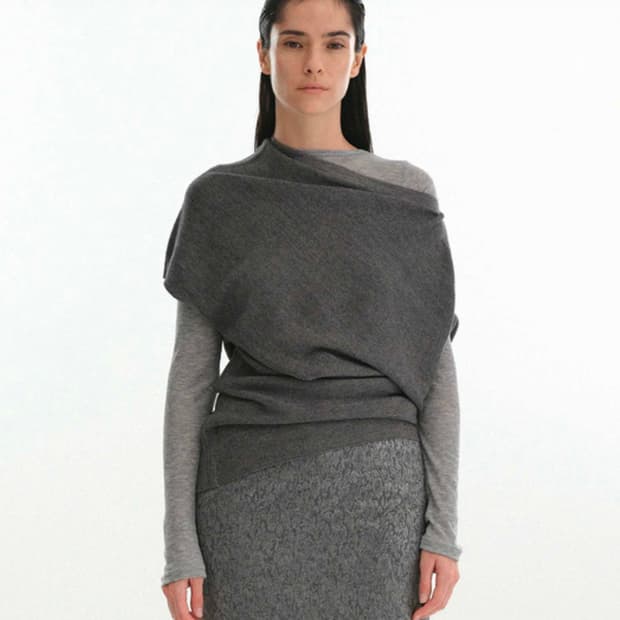 Unbal Off-Shoulder Knit (Grey)