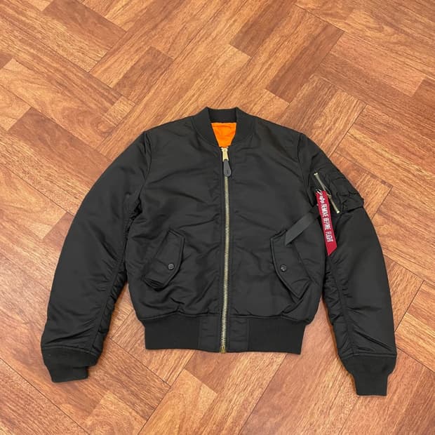 알파인더스트리 MA-1 항공점퍼