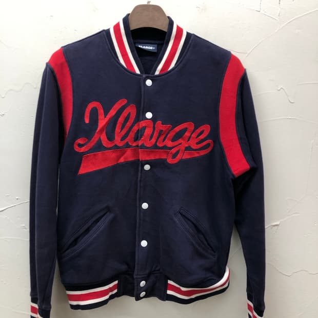 엑스라지 바시티 자켓