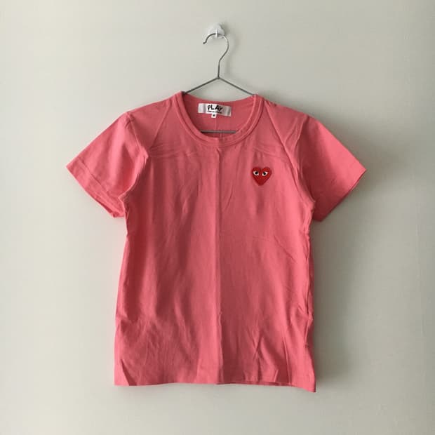 꼼데가르송 반팔티 핑크