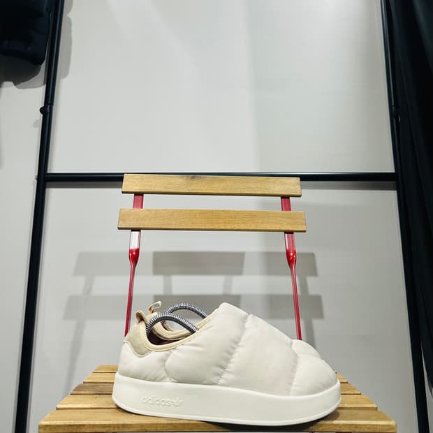 245) 아디다스 패딩화 여성 여자 방한화 퍼피랫 아이보리 뮬