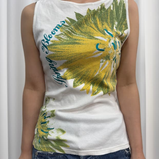 benntton printing sleeveless