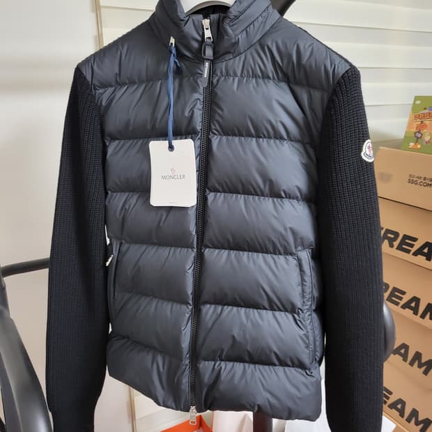 24FW 몽클레어 트리콧 니트패딩 L