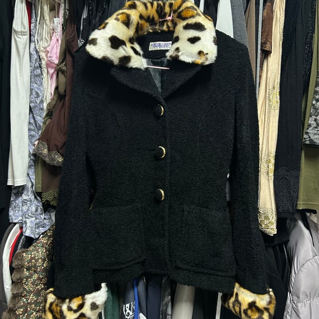 오네갸루 로걀 레오파드 퍼코트