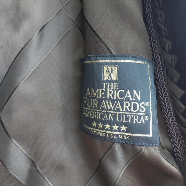 KUK JE 밍크 코트 브라운