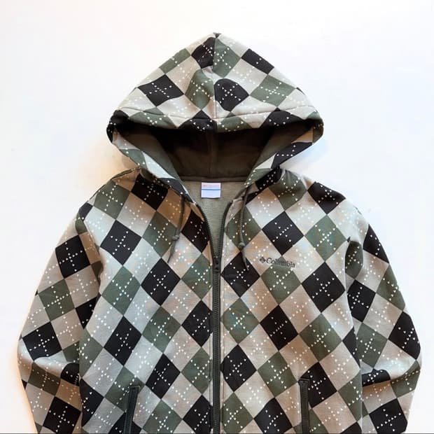 콜롬비아 패턴 후드집업