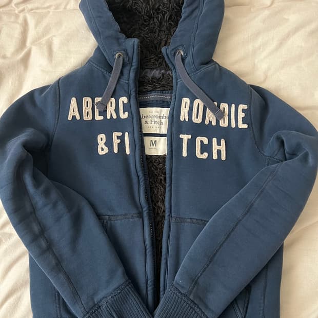 아베크롬비 울프죠 네이비