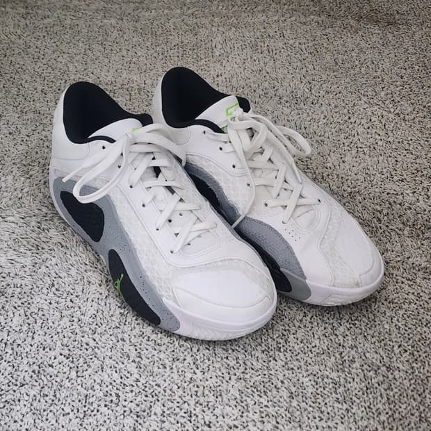 [260]조던 테이텀 2 화이트 블랙