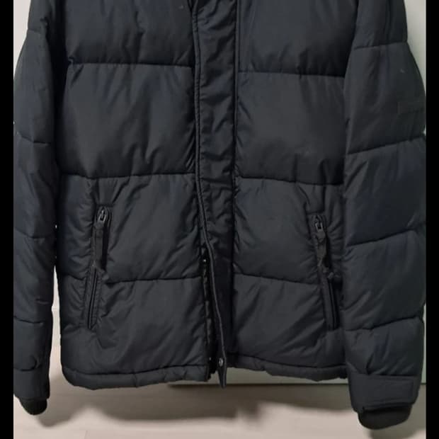 아메리칸이글블랙푸퍼패딩. M