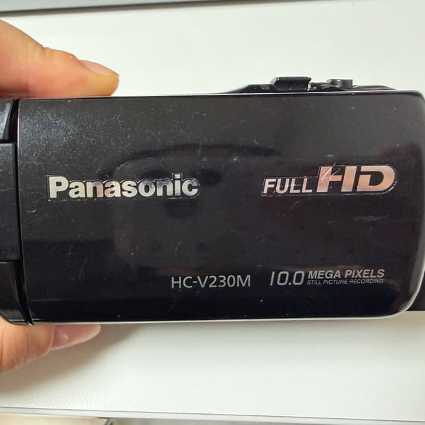 (상태좋음) 파나소닉 캠코더 HC-V230M