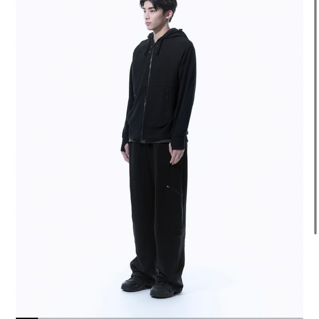 산산기어 집업 CIRCUIT ZIP-UP HOODIE [BLACK]
