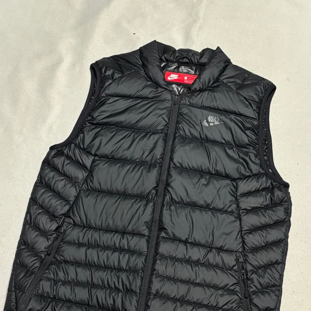 L 나이키 블랙 경량 패딩 베스트