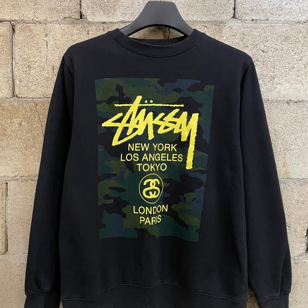 스투시 카모 월드투어 맨투맨