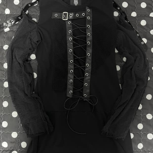 Drug honey 드러그허니 블랙 고스 펑크 고스로리 롱 슬리브 탑