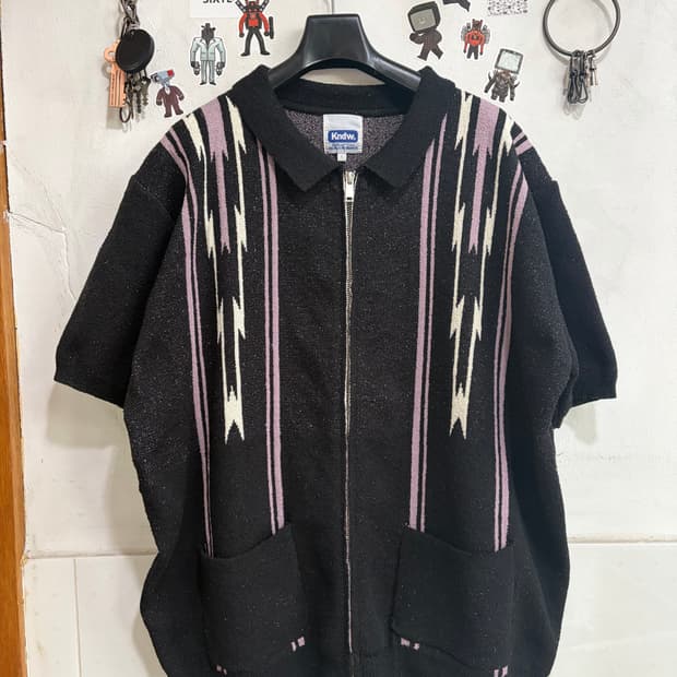 케이엔드 Kndw. 폴리에스터 100% 반팔 집업 니트 (L)