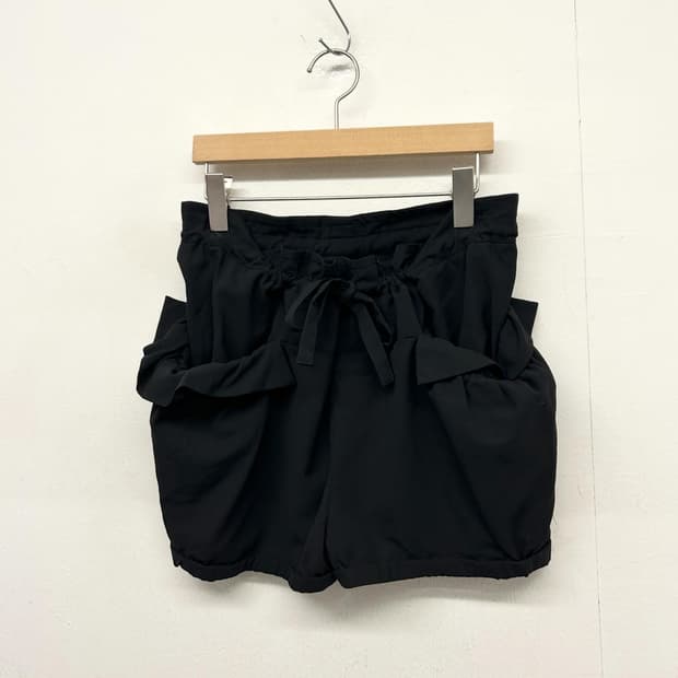 리미 푸 블랙 리본 반바지