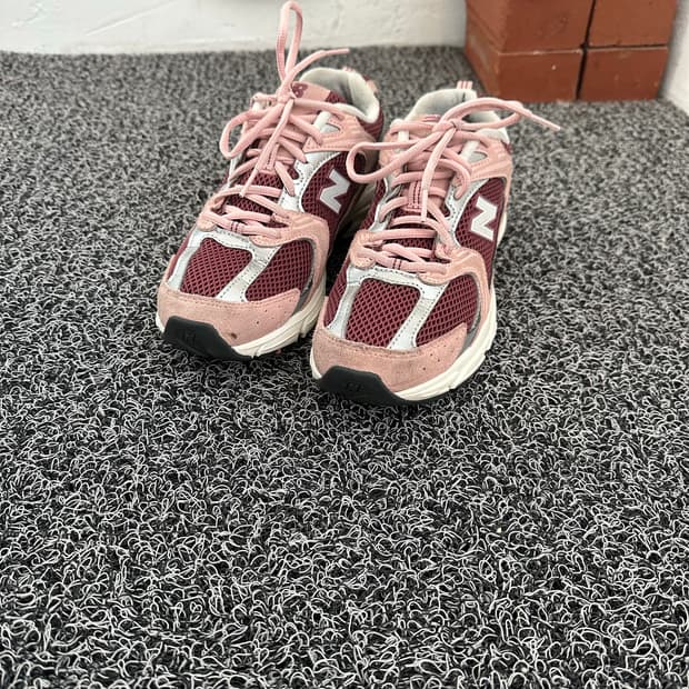 뉴발란스 530 핑크 버건디 250mm