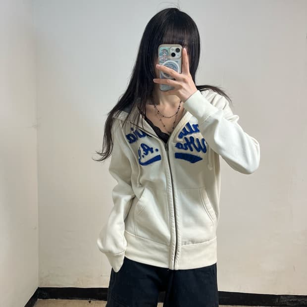 WHO A U cream hoodie zip-up