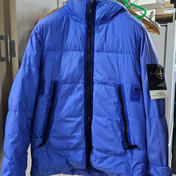 스톤아일랜드 크링클랩스 덕다운 후디 자켓 블루 S(95)