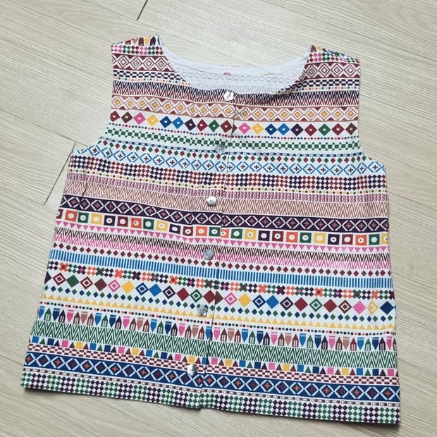 일본 빈티지 꽃 단추 조끼