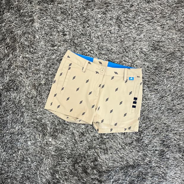 아디다스 여성 숏팬츠 (S)