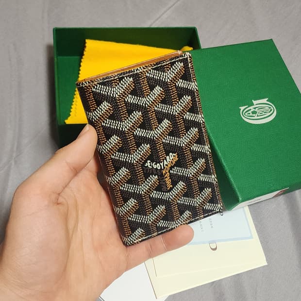 [새상품급]고야드 생피에르 카드지갑 블랙탄