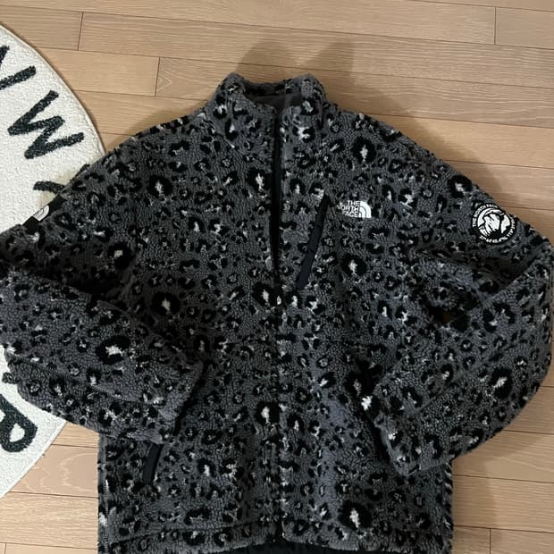 노스페이스 호피 후리스 (새상품급)