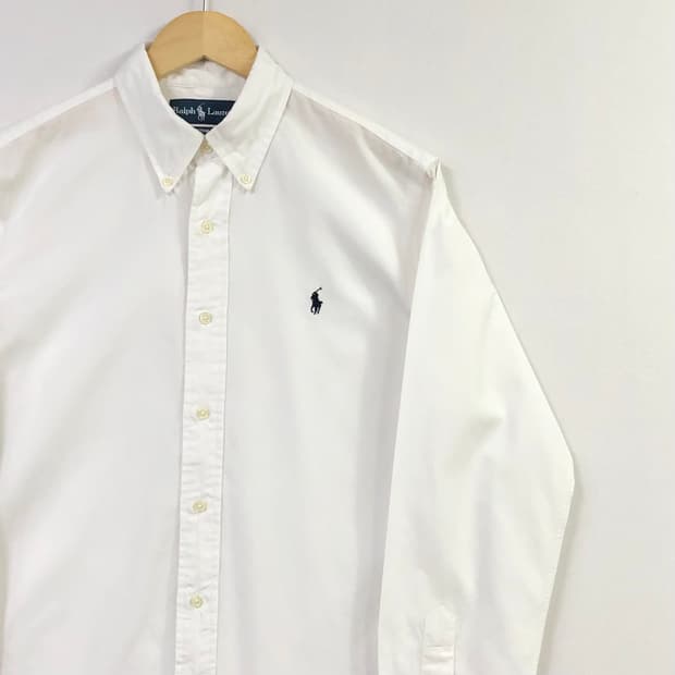 100 폴로 새상품급 화이트 셔츠