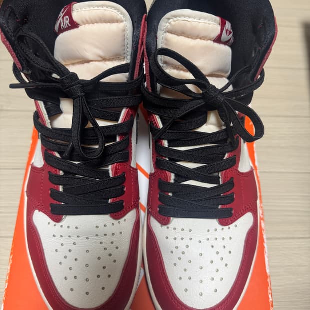 조던 1 레트로 하이 OG 시카고 2022 275
