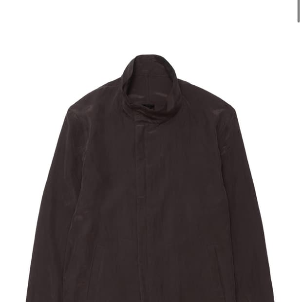 해칭룸 high neck shirket