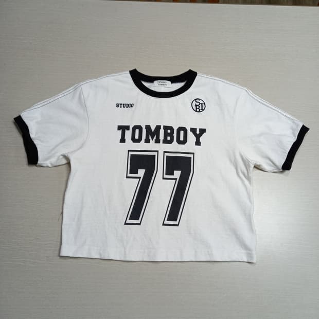 M90 STUDIO TOMBOY  Kor 크롭 반팔티 M-19