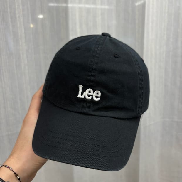 LEE 리 자수로고 볼캡 모자 Size: Free Size 