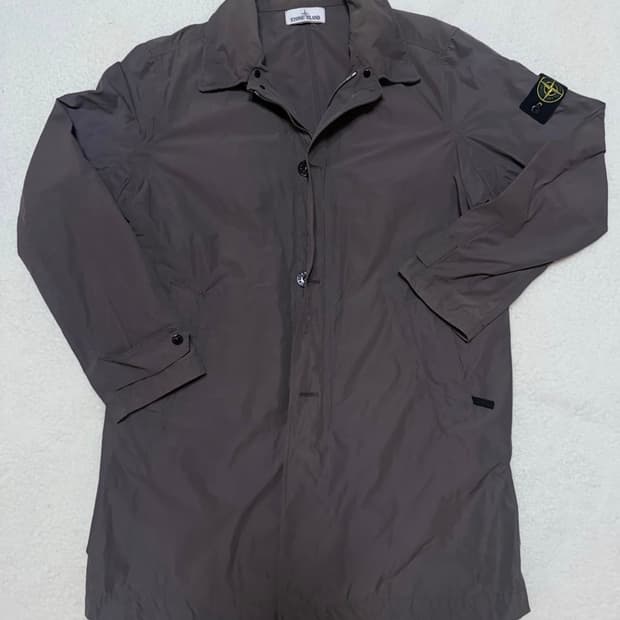 스톤아일랜드 마이크로랩스 트렌치코트