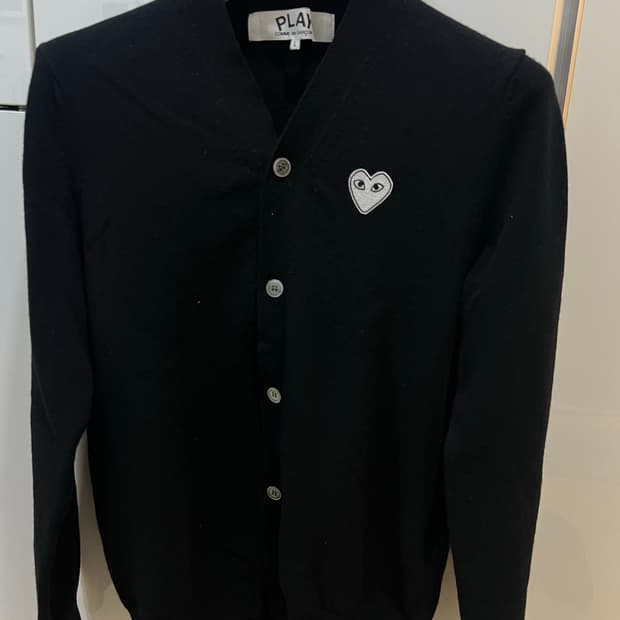 꼼데가르송 화이트와펜.가디건 L