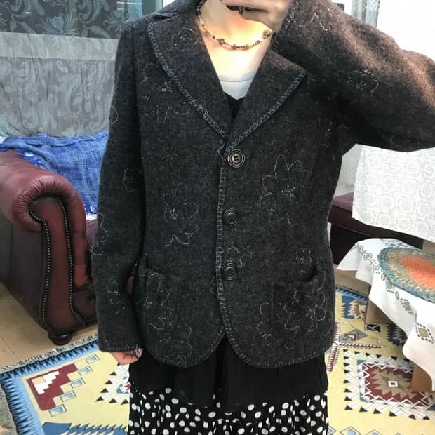 김동순 플라워자수 울 3버튼 자켓(Z985)