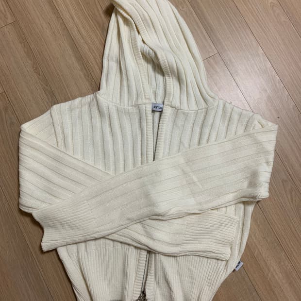 애즈온 니트집업