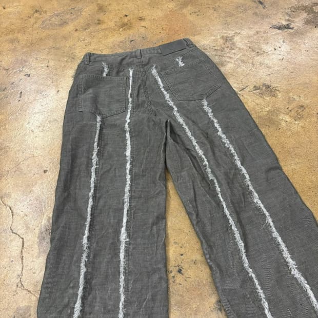 [정품/M] 마뗑킴 절개 커팅 카키 팬츠