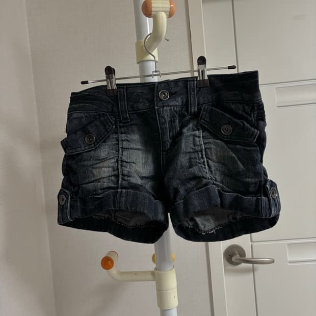 셔링 데님 핫팬츠 반바지