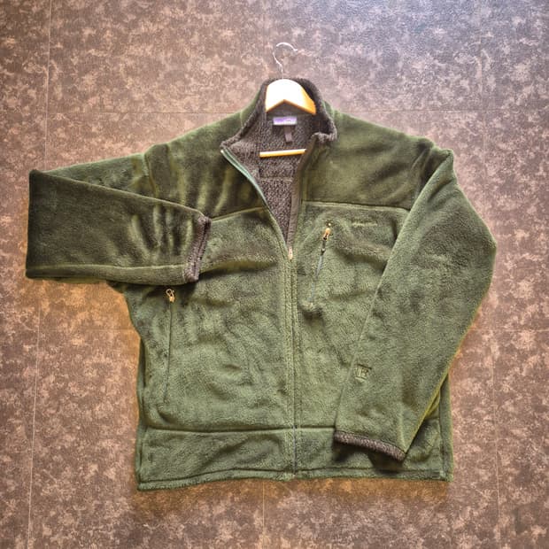 파타고니아 플리스 자켓입니다(산칠라R)