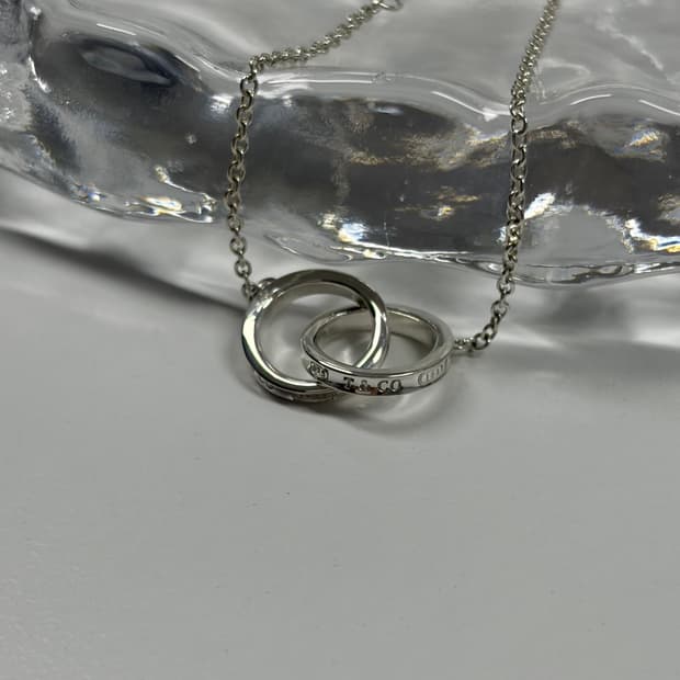 티파니앤코 1837 인터라킹 서클 팔찌