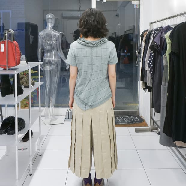 Y’S asymmetrical check short sleeve top