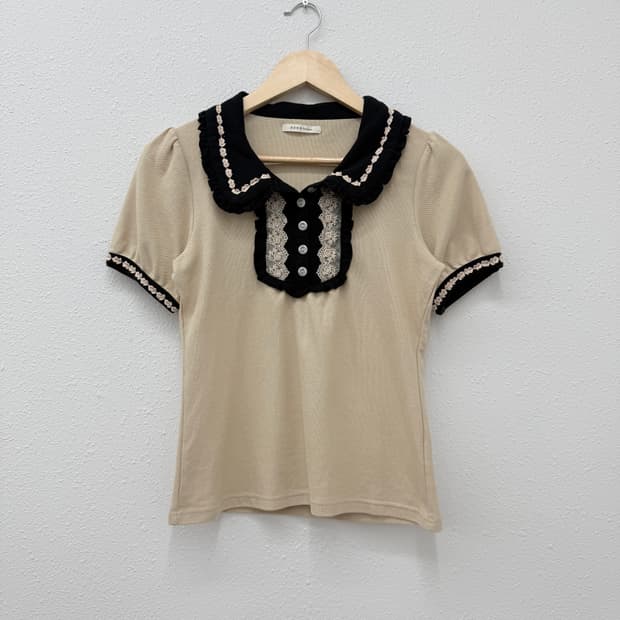 빈티지 axes remme 프릴 레이스 카라티