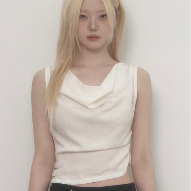 에트오소메 Draped Belt Satin Tank Top( 아이보리)