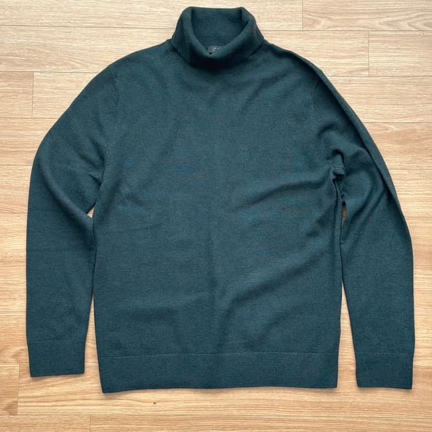 [COS]코스 메리노 야크 롤넥 스웨터 M