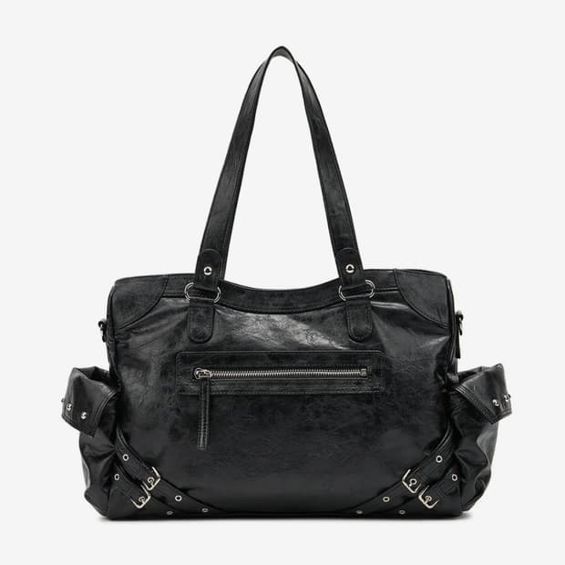 다이닛 STUD POCKET BIG BAG IN BLACK